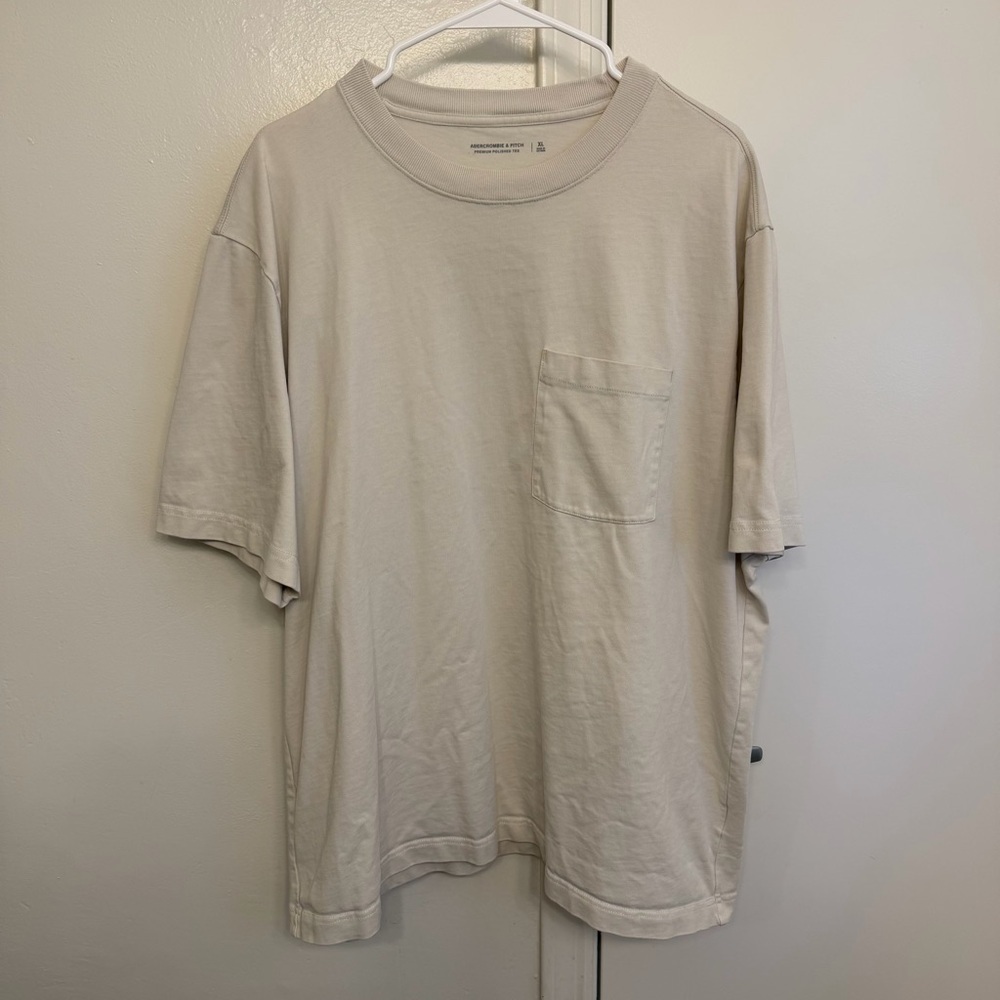 Abercrombie & Fitch Men's Premium Polished Tee XL Cream Beige Pocket Cotton